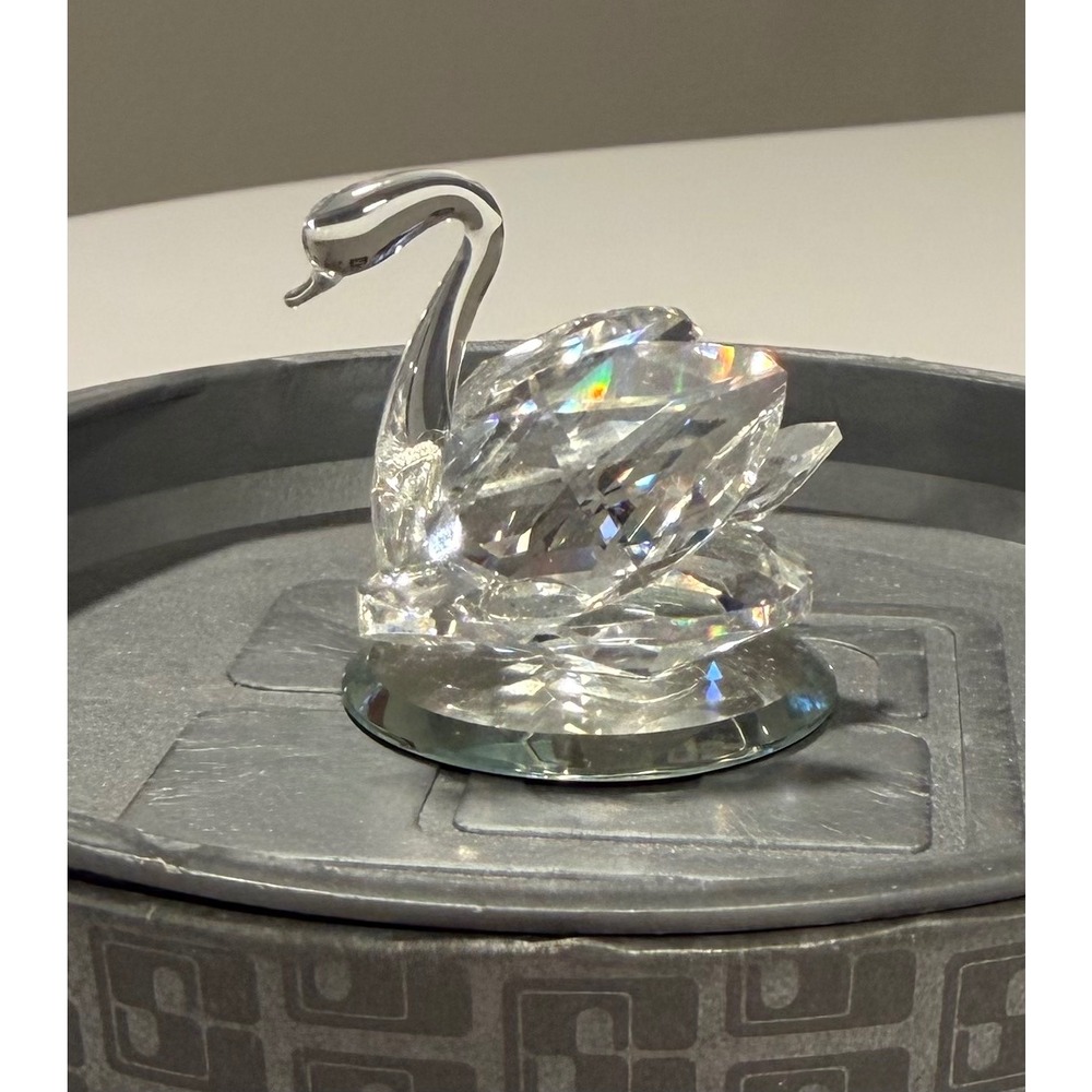 Swarovski Silver Crystal Swan Figurine Art 7633 NR 063 with Original Box